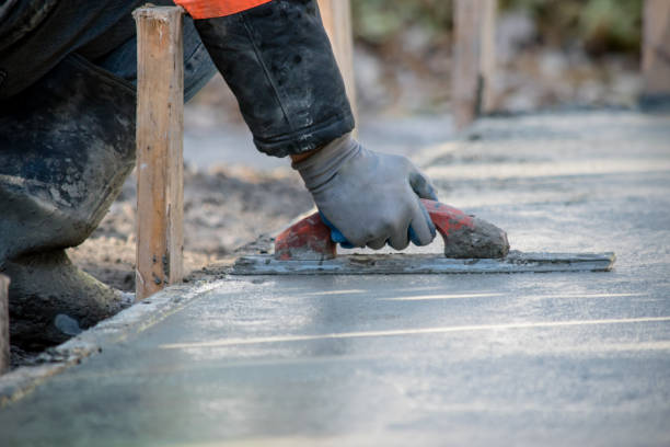 Best Best Concrete Contractor  in Dora, AL